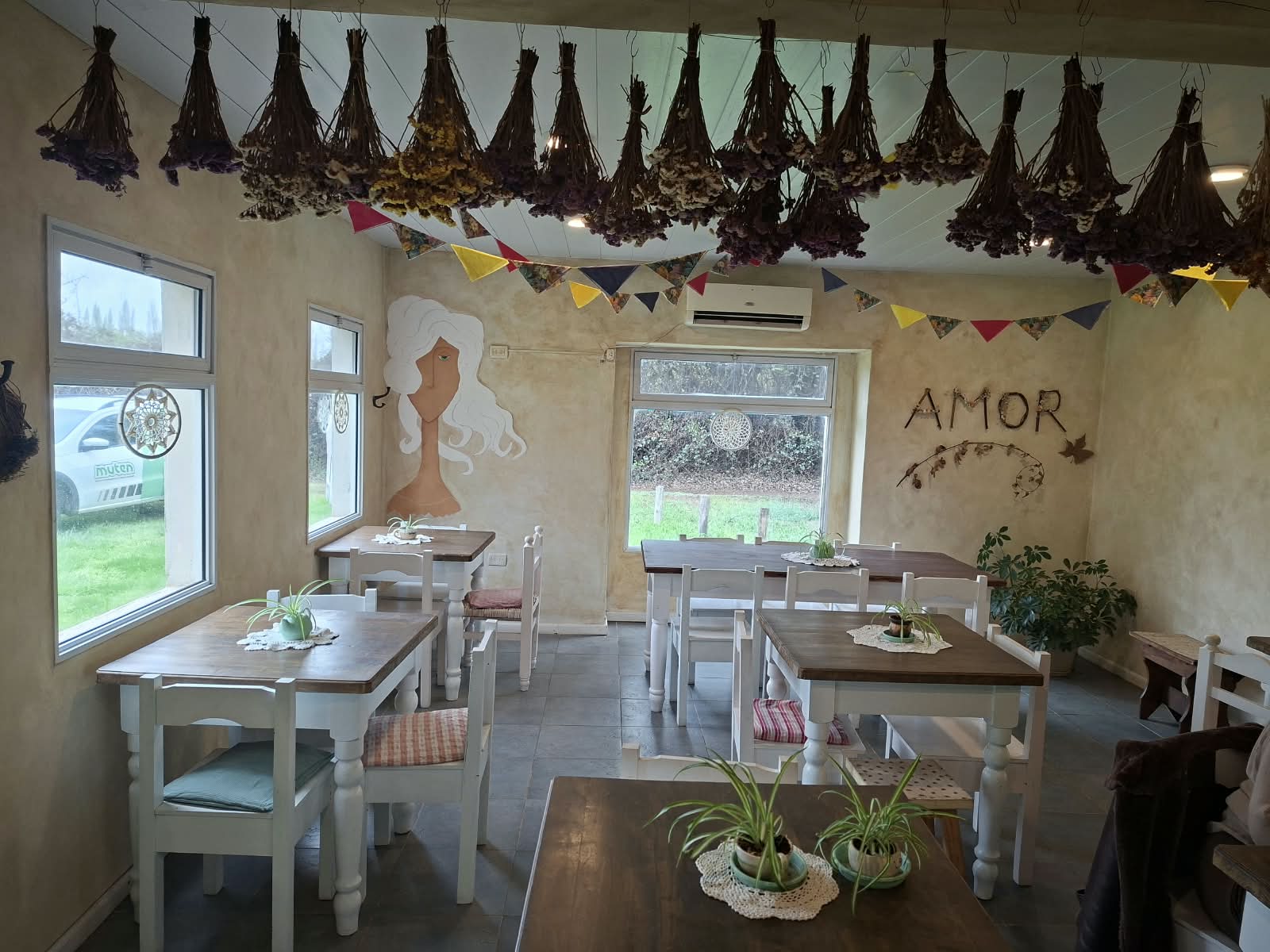 Casa de Sabores Plottier 2